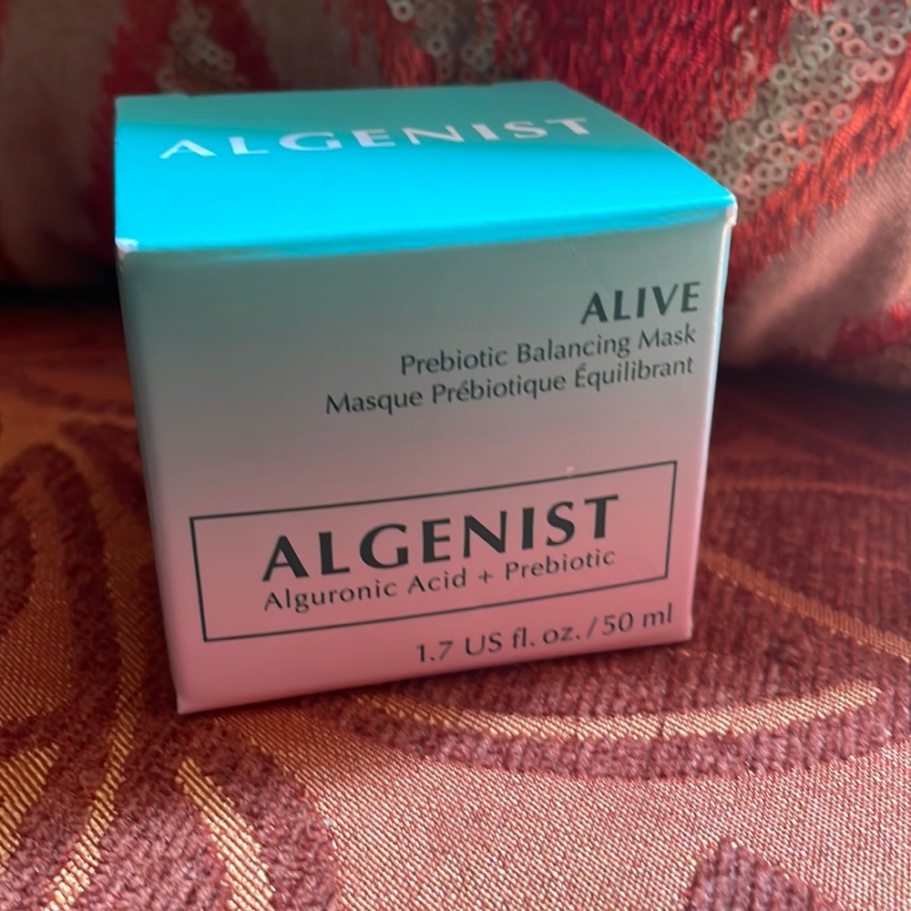 Algenist Alive prebiotic balancing mask